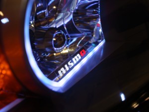 GTR(R34)のヘッドライトアクリル加工