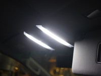 アルファード２０系の室内灯（爆安品）LED化施工