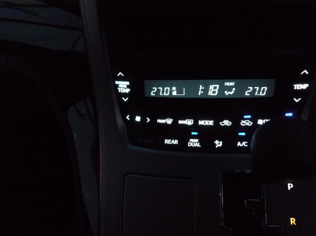 車 エアコン ボタン Rear Kuruma