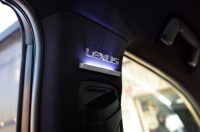 レクサスNX300 Fスポーツ の光るキャリパーカバーと室内間接照明の取付