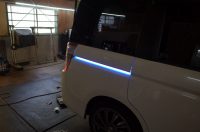 RKステップワゴンのリアスライドドアレール間接照明施工
