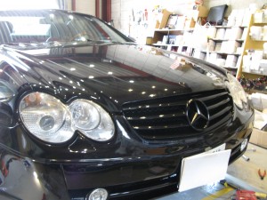 Mercedes-Benz R230 SL-classのダクトイルミLED取付
