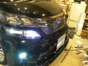 ヴェルファイヤの持ち込み作業