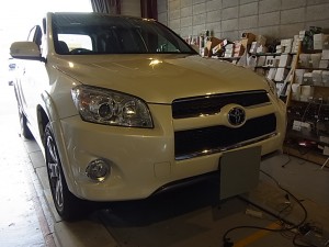 RAV４のエアコンパネル周り打ち換え施工