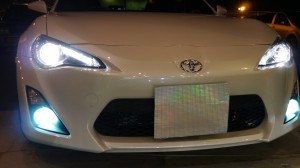86のドアカーテシーLED交換とルーム球LED交換