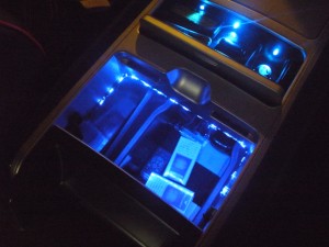 アルファードのエアコンダクトイルミとセンターコンソールイルミ