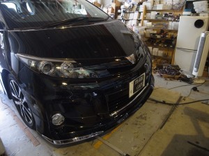 エスティマのHIDフォグと室内灯LED化