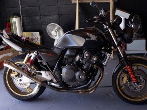 CB400のリモコンエンジンスタート取り付け