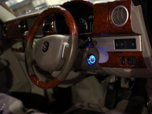 エブリィーワゴンの後付スマートキー/プッシュスタート取付