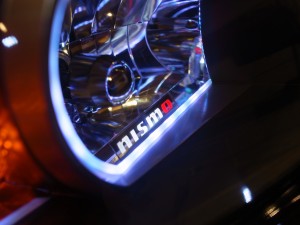 GTR(R34)のヘッドライトアクリル加工