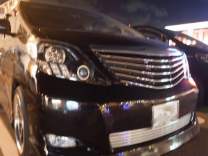 20系アルファードにバルカン（シーマ風）プロジェクターインストールしました。