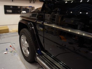 MercedesゲレンデのヘッドライトHID施工