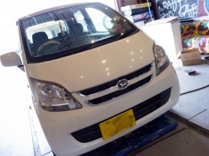 ダイハツムーヴのホーン交換と室内灯LED交換