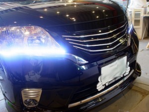 C26セレナのアイライン施工