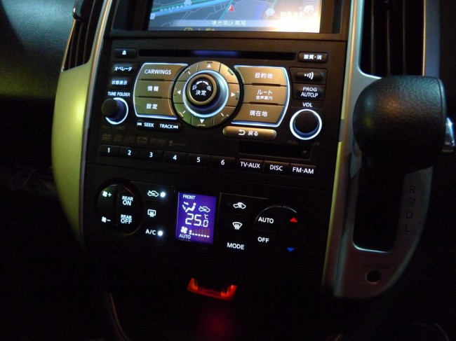 C27 日産 セレナ 前期 エアコンパネル エアコンスイッチ LED打ち