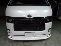 4型ハイエースのヘッドライト加工他