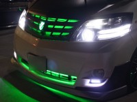 10系アルファードのピンストライプ施工