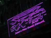 RKステップワゴンのロゴランプ取付