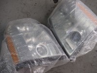 郵送依頼 キャデラックエスカレードのヘッドライト日本仕様改善