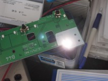 どうしても純正のLEDは黄色っぽいので もうすこし白っぽくしたいという要望は多いです。