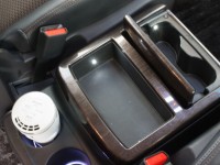 E52エルグランドのナビ周り補修とデコレーションLED取付