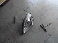 初期型Vitzのヘッドライトユニット交換