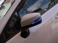 スバルXVハイブリッドのミラーウィンカー加工