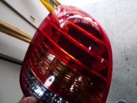 カローラスパシオのテールランプ修理