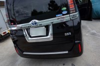 ８０VOXYのテールリフレクターLED加工