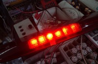 C25セレナのハイマウントストップランプ修理