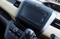 後期型フリードのメーカーナビ走行中視聴加工