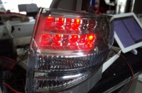 ５０エスティマのテールランプ修理