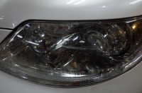 LS460のヘッドライト交換