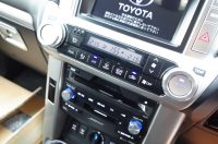 150系ランドクルーザープラドのLED打ち替え施工