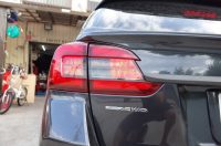 レヴォーグのアクセサリーライナー取り付けとテールランプ4灯化