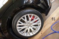 AUDI TT のキャリパーカバー取り付け