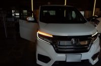 SPADA HYBRID B・Honda SENSING　ステップワゴンのシーケンシャルアイライン施工