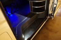 ハイエースワイドのLEDカスタム