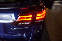 レヴォーグのコラゾンシーケンシャルテール取り付け