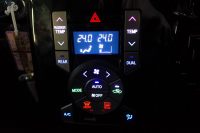 70VOXYのパネル類LED打ち換え