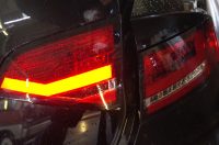 AUDI A4 のテールランプ修理