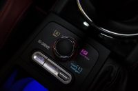 レヴォーグのエアコンパネル＆ステアリングスイッチ＆フットランプ打ち替え