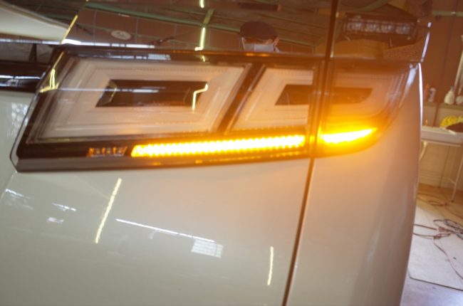 30後期ヴェルファイア純正テール シーケンシャル ヴェルファイア30系