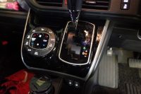 エスクワイアのエアコンパネル他スイッチの全LED交換