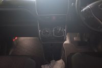 ８０VOXYのフットランプイルミ施工