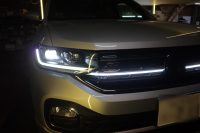 フォルクスワーゲン T-Crossのグリルデイライト加工