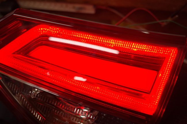 フリード　テールゲート左右　LED  4灯化 フリードのテール4灯化加工 | トレードゲート
