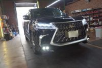 ランドクルーザー２００（LX仕様車）にダブルフォグ施工
