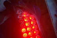 ハイエースの社外テールランプ修理
