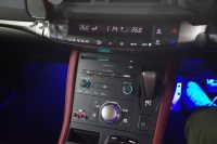 レクサスCTのオーディオやエアコンパネル回りのLEDを白色に変更